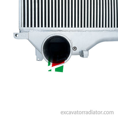Hino Truck Single Port Intercooler Высокопроизводительное алюминиевое ядро Truck Heat Dissipation Intercooler Assembly