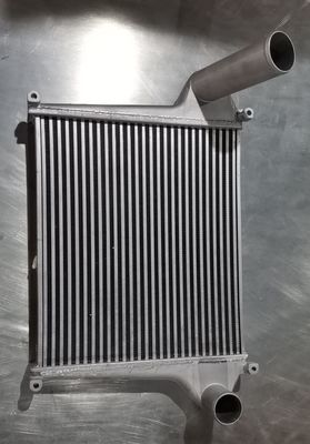 Сгущенный Intercooler Hino трубы для радиатора AZ9525530003